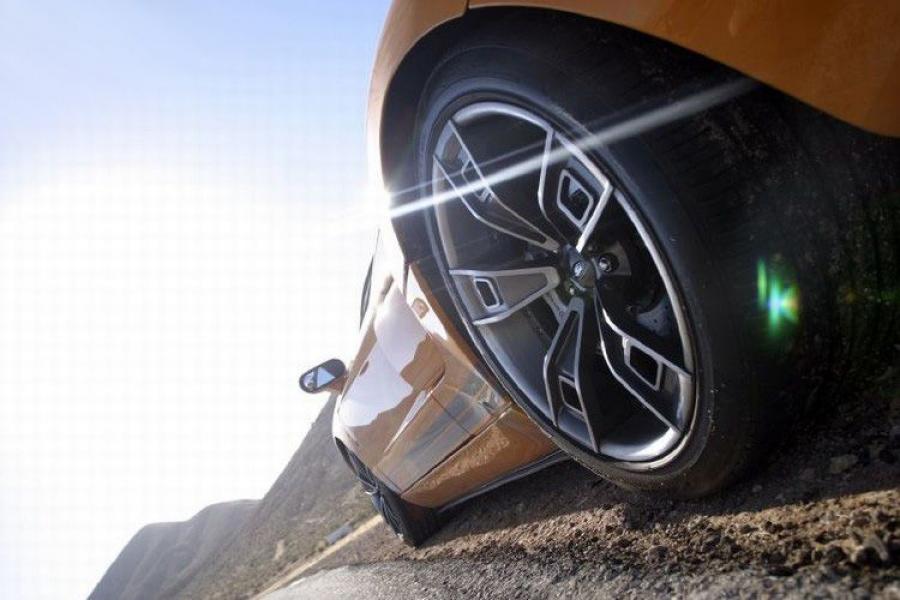  Ford GTX1 Concept 2005 года  (фото 2 из 51)
